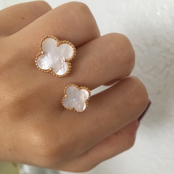 Mother of pearl clover adjustable ring - Picture 1 of 7